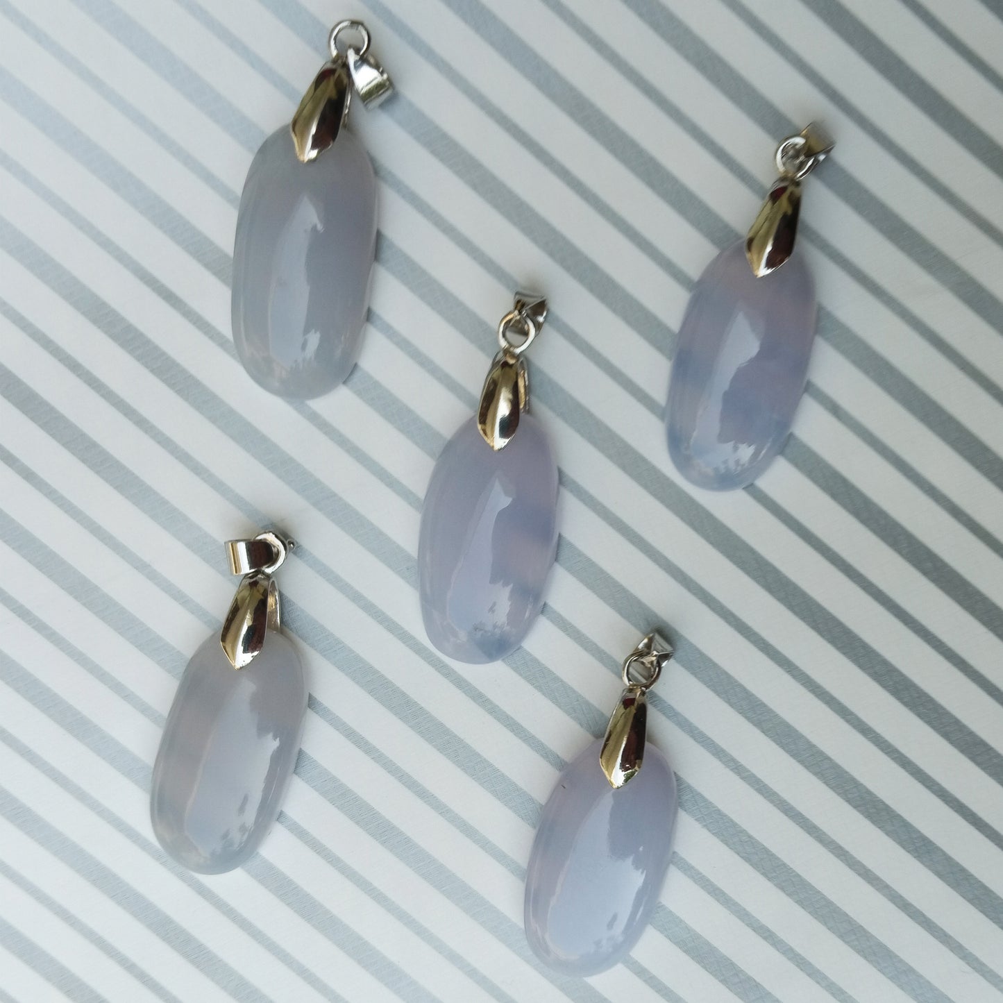 Pendants - White Agate Oval Shape